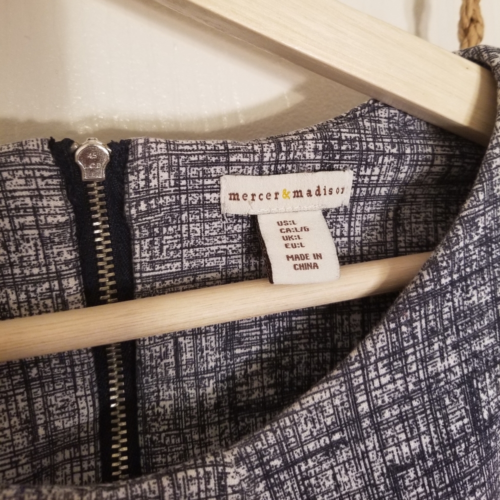 Mercer & Madison top size L - Picture 3 of 7